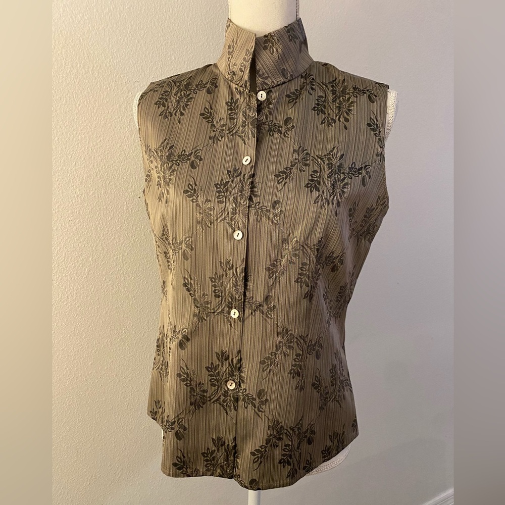 Ellen Tracy Floral Button Down Shirt